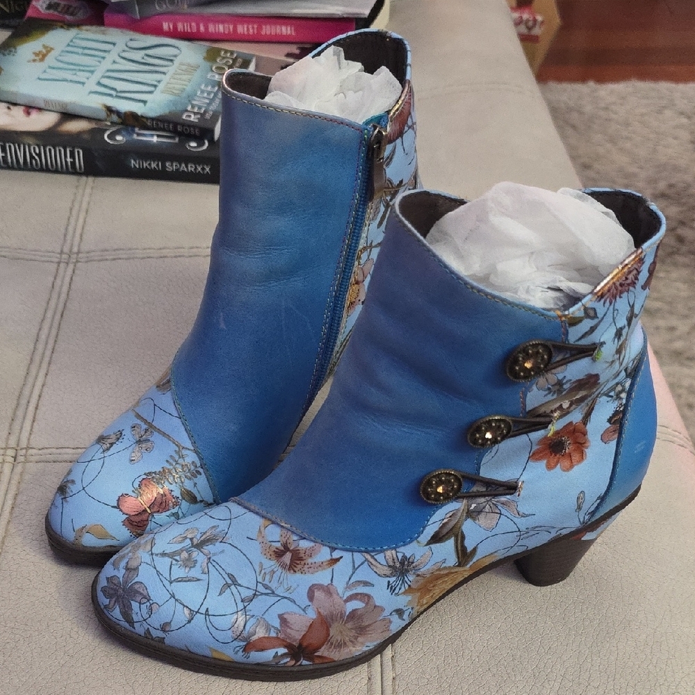 Blue and Brown Artistic Ankle Booties with Floral Design